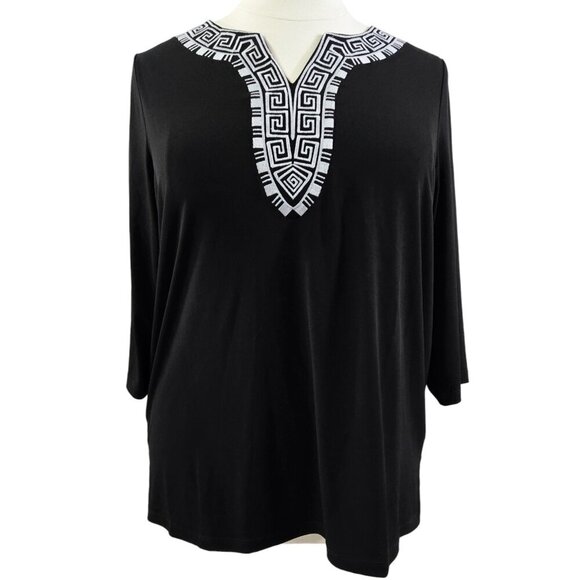 Susan Graver Black Embroidered Split Neck Liquid Knit Top Boho Minimalist Tribal - Picture 1 of 8